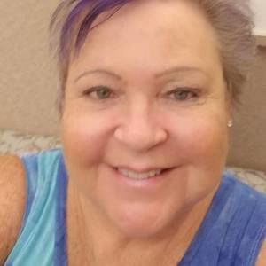 Meet your Posher, Lynda